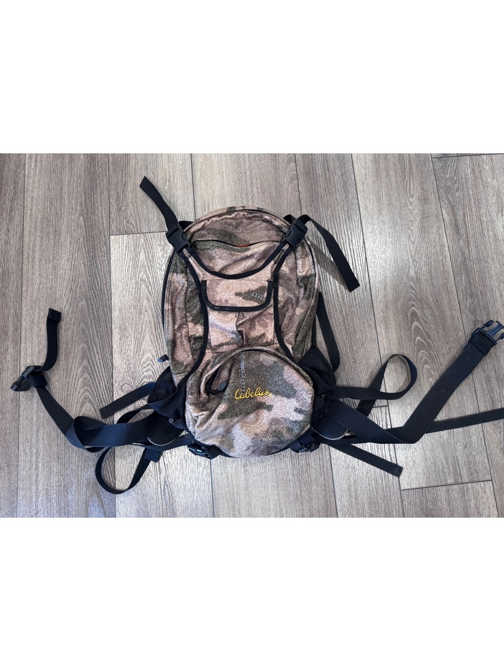Cabela's Camo Outdoor Hydration Backpack